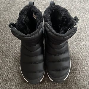 The north face winter boots